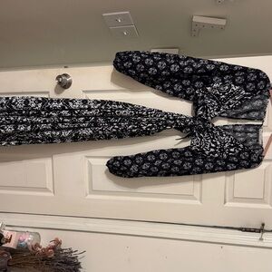 Abercrombie & Fitch Black and White Maxi Dress